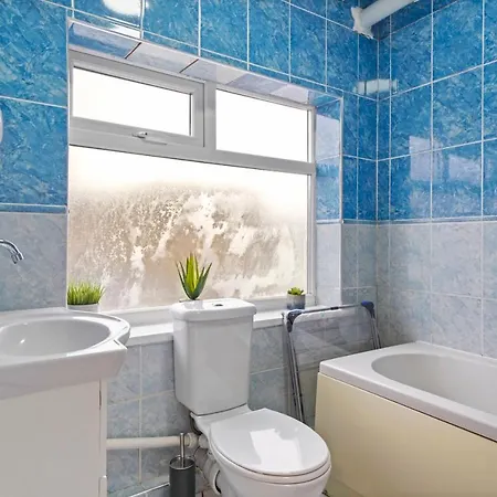 Spacious 2Br Flat In The Heart Of Angel Islington London Exterior photo